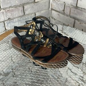 Black suede Sam Edelman Strappy Sandals size 8.5